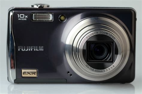 Fujifilm FinePix F70 EXR Digital Camera Review