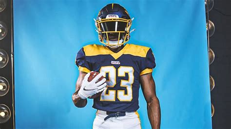 USFL’s Memphis Showboats Unveil New Uniforms – SportsLogos.Net News