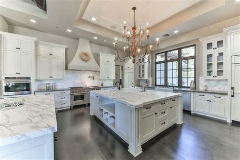 Luxury Mansions Kitchen