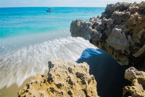 Blowing Rocks Nature Preserve | apasciuto | Flickr