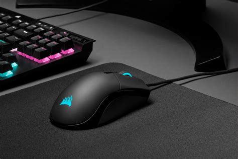 Corsair Sabre RGB Pro - So light, it almost floats | BGeek