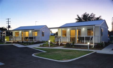 Nobby Beach Holiday Village - Caravan Parks - 2200 Gold Coast Hwy - Miami