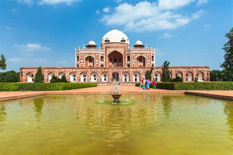 Humayun's Tomb in Delhi: The Complete Guide