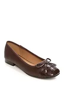 Women's Flats & Flat Shoes for Women | belk