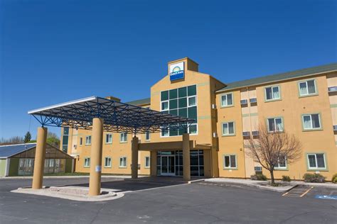 Days Inn by Wyndham Vernal | Vernal, UT Hotels