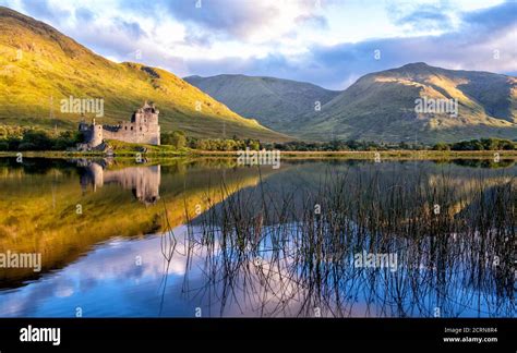 Kilchurn Castle, Loch Awe, Argyle, Scotland, UK Stock Photo - Alamy