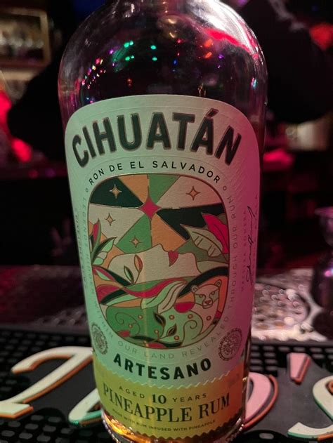 Cihuatan Artesano Pineapple 10-Year | Rum Ratings