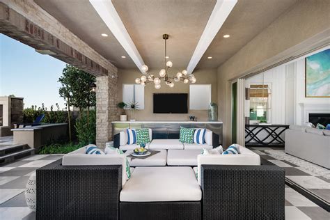 Open-Air California Rooms Add a Luxury Element to Outdoor Living ...