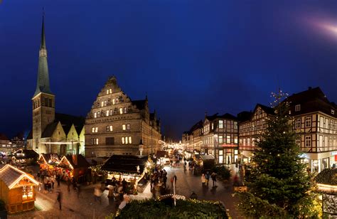 Pano_01_Weihnachtsmarkt_Hameln | Seven Castles