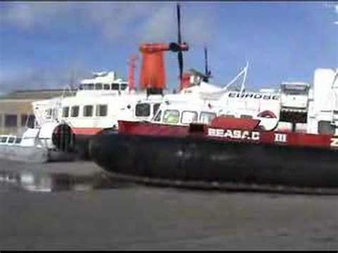SR.N6 at the Hovercraft Museum - YouTube