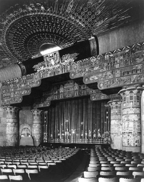 The Egyptian Theater ~ Hollywood Blvd c.1924 | Egyptian theater, Theatre interior, Egyptian