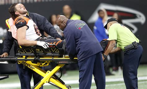 Thomas breaks leg, sends angry parting message to Seahawks