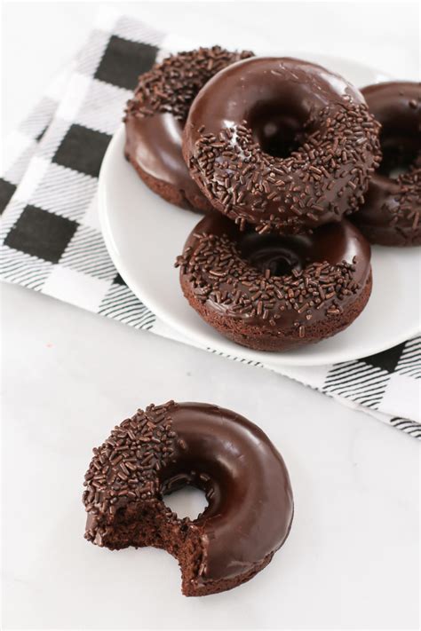 gluten free vegan baked chocolate donuts2 - Sarah Bakes Gluten Free