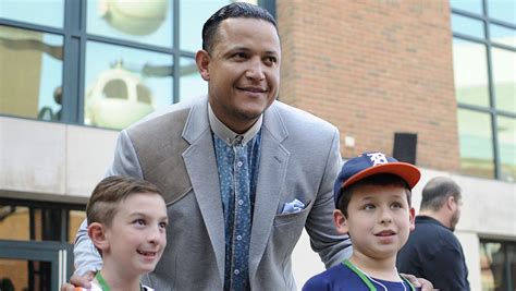 Miguel Cabrera hosts 'Keeping Kids in the Game'