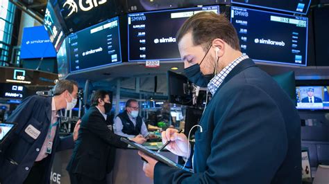 5 things to know before the stock market opens Tuesday, May 18