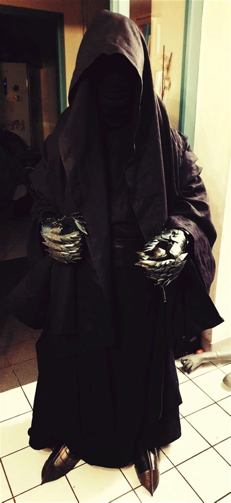 Pin by Julien Spenle on lotr ringwraith | Cosplay, Middle earth, Lotr