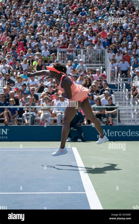 Sloane Stephens (USA) competing at the 2017 US Open Tennis Championships Stock Photo - Alamy