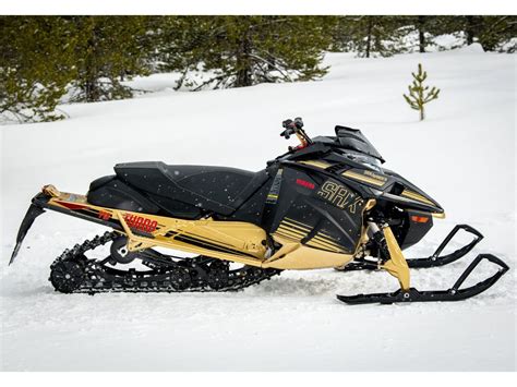 New 2024 Yamaha Sidewinder SRX LE EPS, Gaylord MI | Specs, Price ...