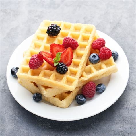 Simple and Delicious Breakfast Waffles: Easy Recipe for a Perfect Start to Your Day