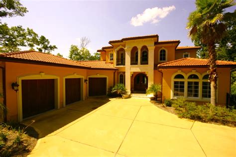 Waterfront foreclosures in Jacksonville, Florida