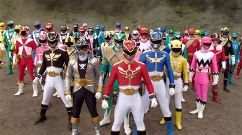 Power Rangers Megaforce Returns Too Much to Its Roots — GeekTyrant