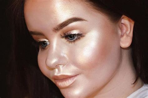 How To Apply Highlighter Makeup To Face - Makeup Vidalondon