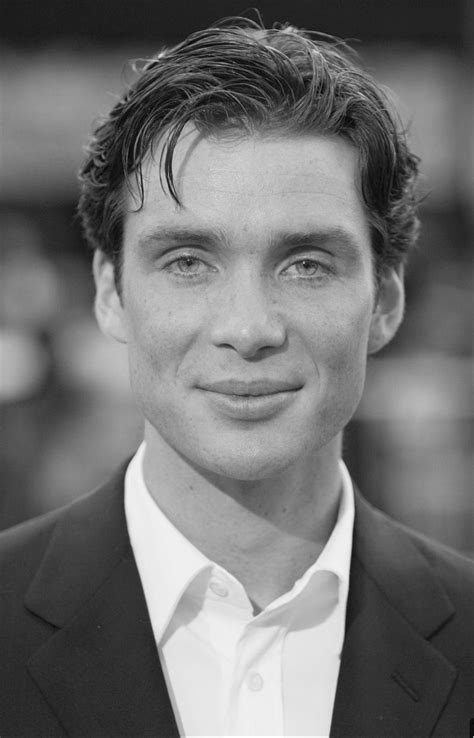 Cillian Murphy in black and white 💜 Beautiful Blue Eyes, Cillian Murphy Young, Cat Paw Tattoos ...