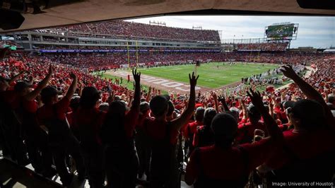 UH beats other Big 12 newcomers in average football attendance increase ...