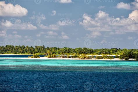 maldives tropical paradise beach crystal water coconut tree island ...