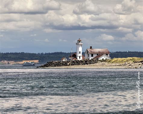 Fort Worden Lighthouse | Lighthouse, West coast, Fort