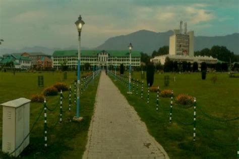 Kashmir University (KU) Srinagar: Admission, Fees, Courses, Placements ...