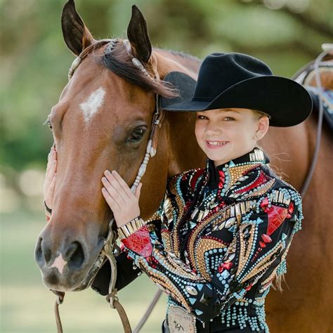 Pin by Katie Morehead on Giddy Up | Western show clothes, Horse show clothes, Horsemanship shirt