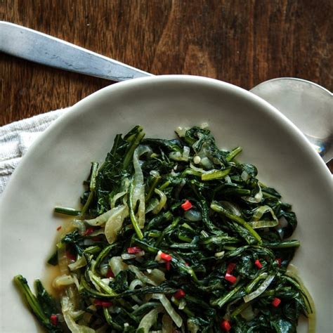 Sautéed Spicy Dandelion Greens and Onions recipe | Epicurious.com