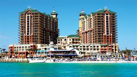 HarborWalk Village In Destin | TripSmarter.Com