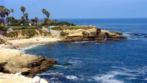 La Jolla Cove - The Most Photographed Place in San Diego - California Beaches