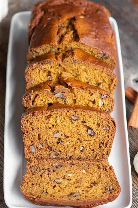 Homemade Pumpkin Bread Recipe - The Salty Marshmallow