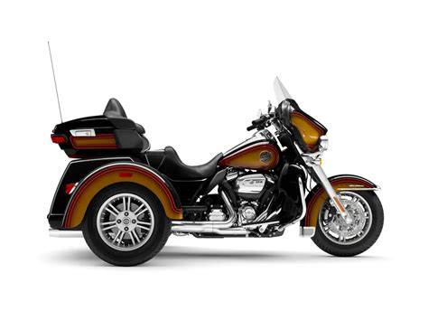 Harley-Davidson Tri Glide® Ultra Tobacco Fade 2024 en vente à Québec - Prémont Harley-Davidson ...