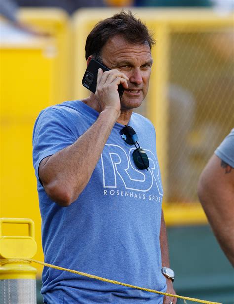 NFL agent Drew Rosenhaus wrestles shark in ocean prompting criticism ...