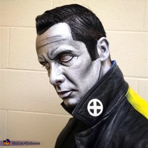 Colossus Costume | Easy DIY Costumes - Photo 3/3