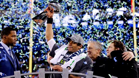 Seahawks Sign Russell Wilson To Contract Extension