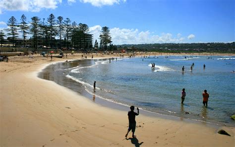 Dee Why Beach / New South Wales / Australia // World Beach Guide