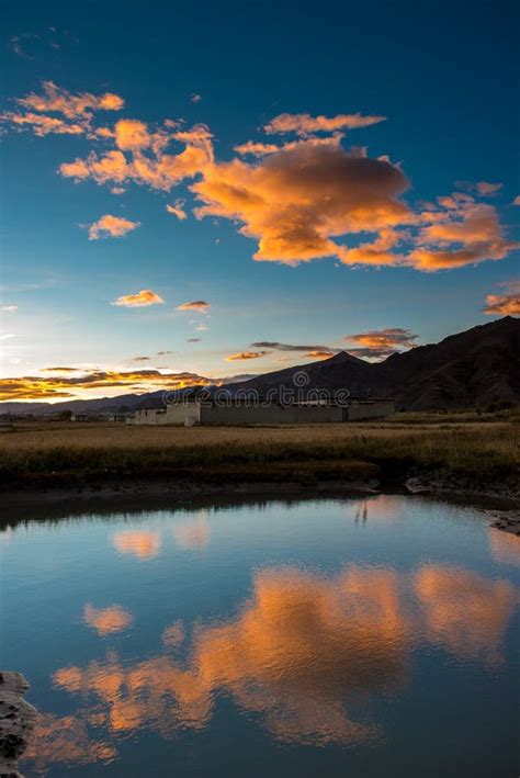 The Beautiful Scenery: Travelling in Tibet Stock Photo - Image of monastery, light: 83883588