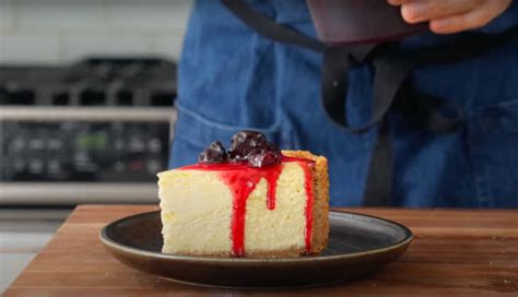 You Don’t Need A Water Bath For Your Cheesecake — Try This Trick | 12 ...