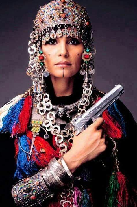 Berbers (amazigh) culture | Abiti tradizionali, Bellezza, Donna