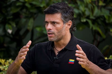 Leopoldo López a EFE: El entorno más íntimo de Maduro quiere que deje el poder