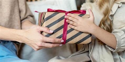 3 Tips For Becoming Better At Giving Gifts