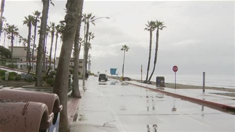 Winter storm rolls over San Diego County causing school closures | cbs8.com