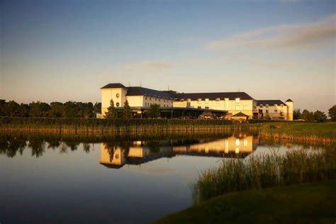 Castleknock Hotel And Country Club, CASTLEKNOCK, Dublin | Pub info @ Publocation