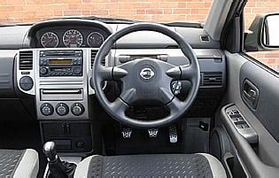 2006 Nissan x trail interior dimensions