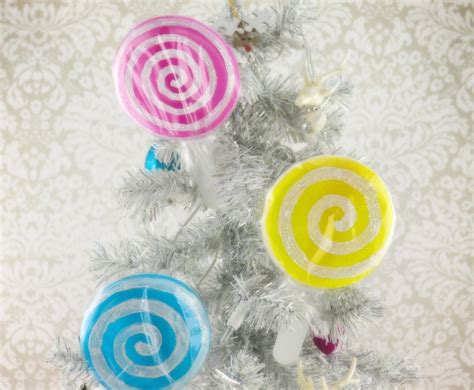 Lollipop Decor DIY: 12 Days of Crafts - Morena's Corner